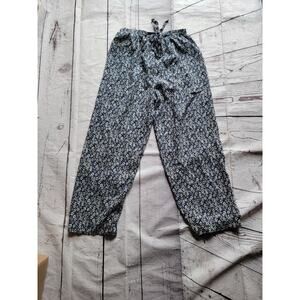 Laura Tyler Women Capri Pant Size M Blue Floral Pattern Drawstring